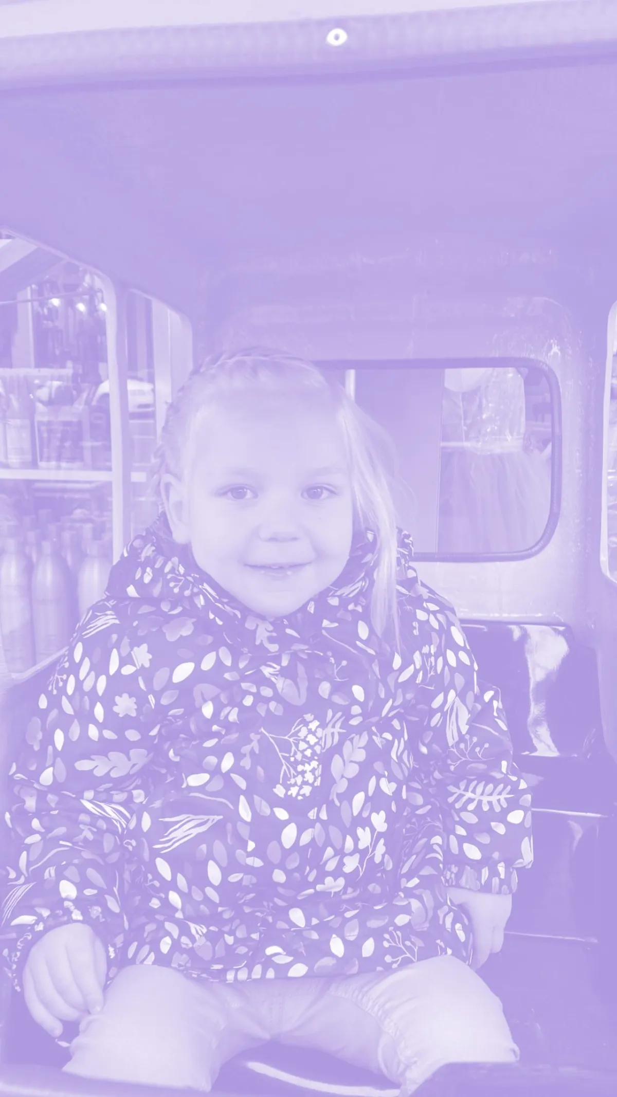 231103 1 231103 2 231103 3 Tiia Lila 03